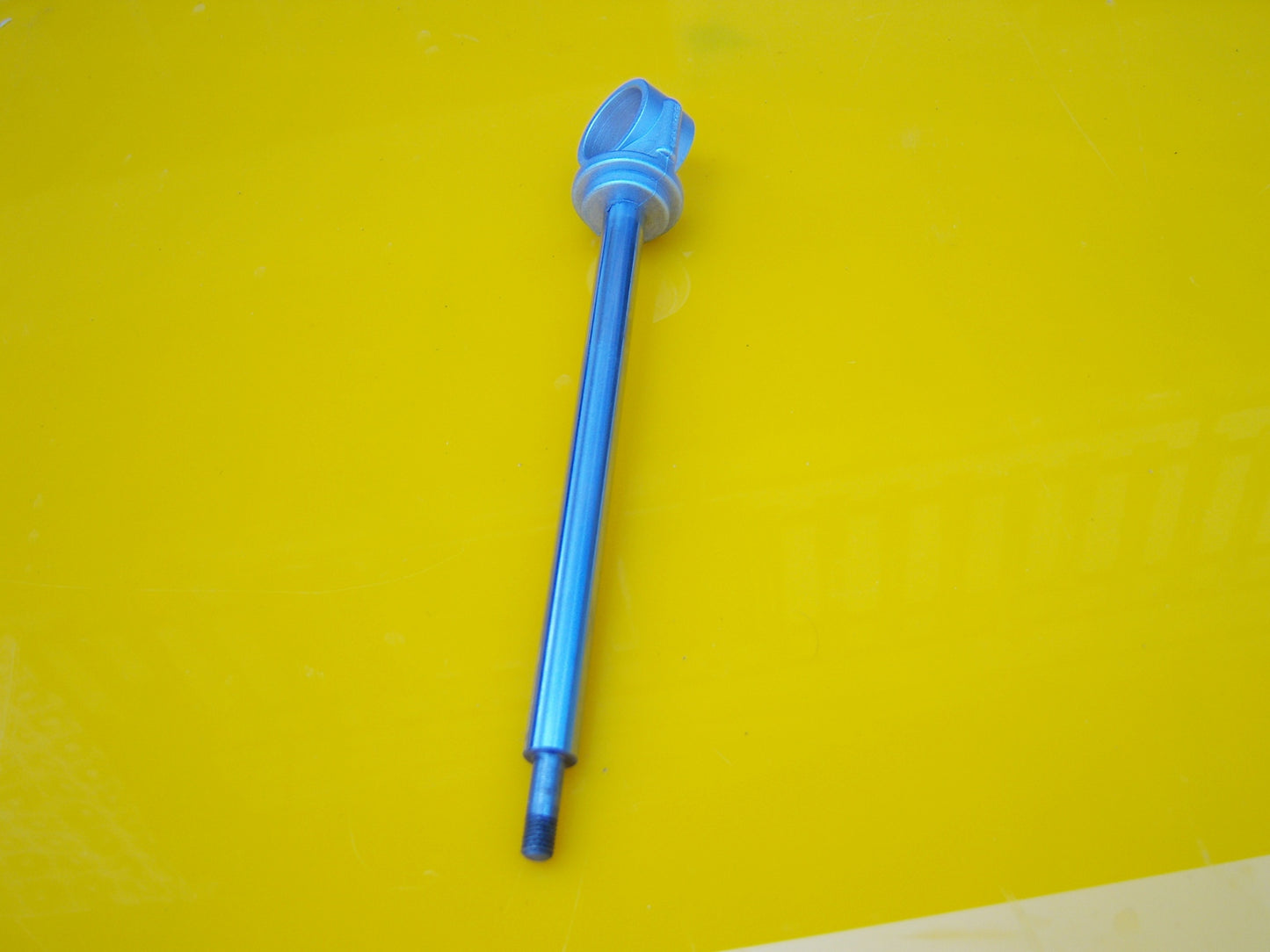 STELO MARZOCCHI 12 MM ( LO STELO VIENE FORNITO COMPLETO DI TESTINA IN ALLUMINIO COME IN FOTO)