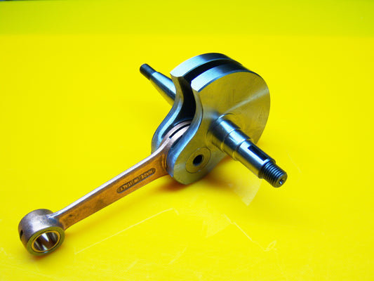 ALBERO MOTORE COMPLETO VESPA  V 30 -V 33